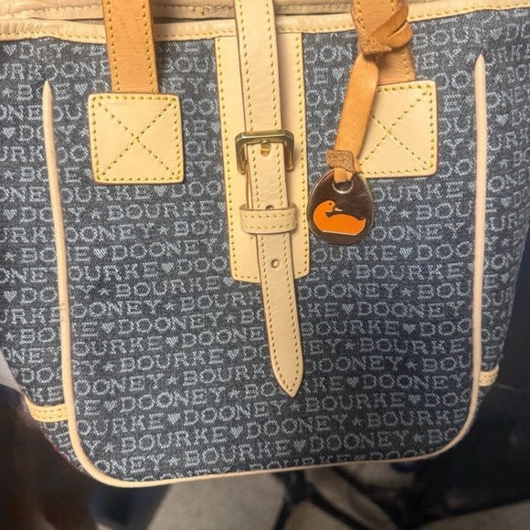 Dooney & Bourke Gray and Tan Signature Tote Small - Picture 10 of 12